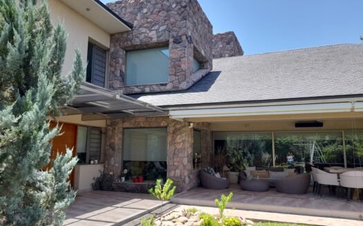 Vivienda En Armstrong I